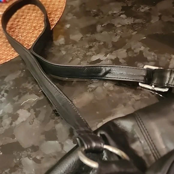 Handbag - Picture 4 of 4